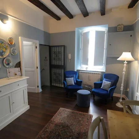 Via Dell'astrologo 3* Cosenza