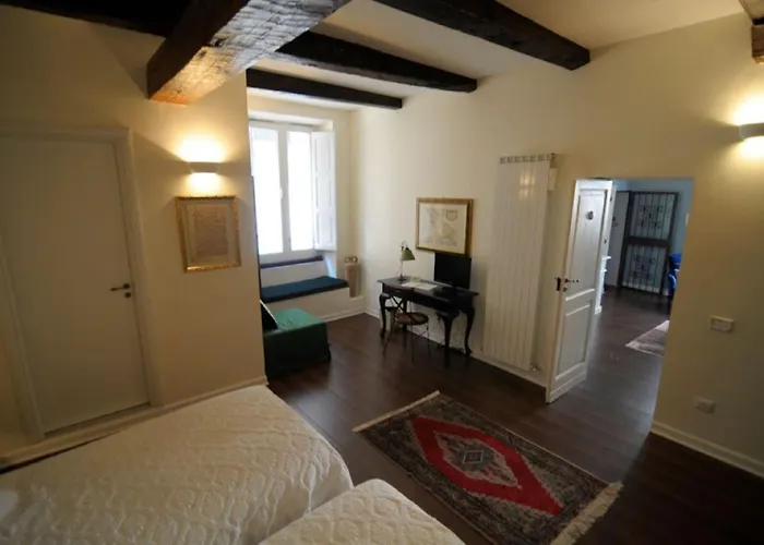 Via Dell'astrologo 3* Cosença