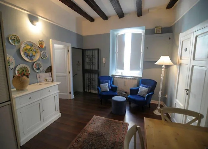 Via Dell'astrologo 3* Cosença